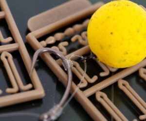 Korda IQ D Rig Szakáll Nélküli Előkötött Előke Ajándék Stopperrel
