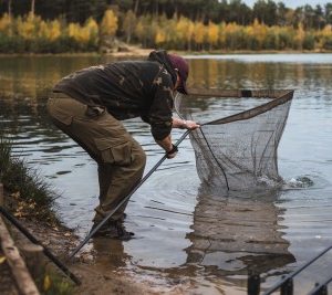 Korda - Spring Bow Net '50 inch / Bojlis Merítőháló
