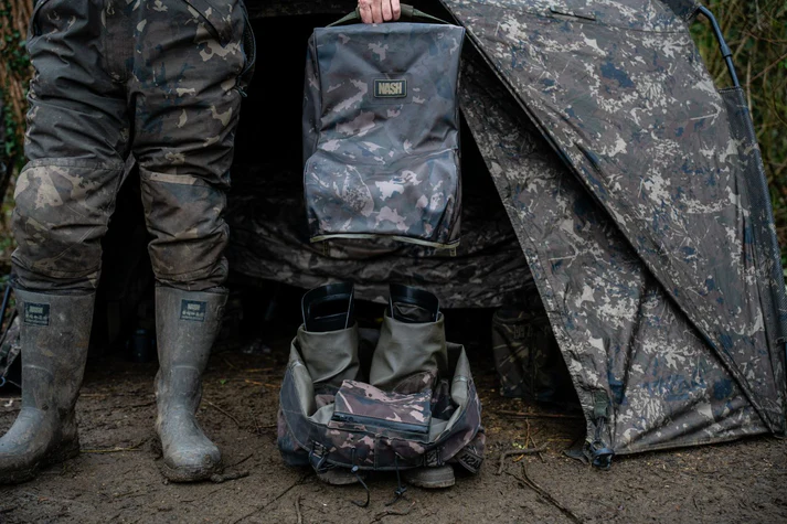 Nash Subterfuge Waterproof Wader & Boot bag - Csizma Táska 3