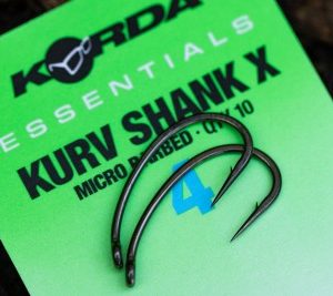 Korda Essentials Kurv Shank X – Erősített horog